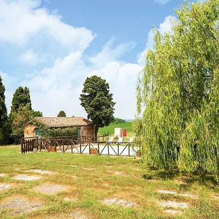 Appealing In Collesalvetti With Garden Nugola