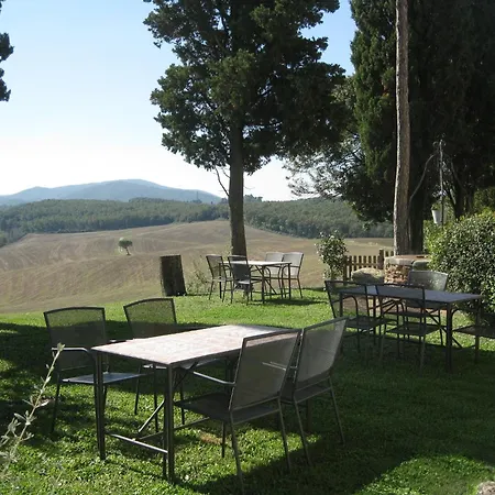 Appealing In Collesalvetti With Garden Holiday home