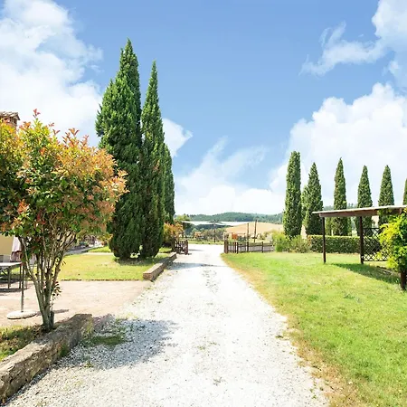 Appealing In Collesalvetti With Garden Holiday home *